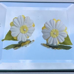 OOAK handmade eco-friendly white bloom flower earrings